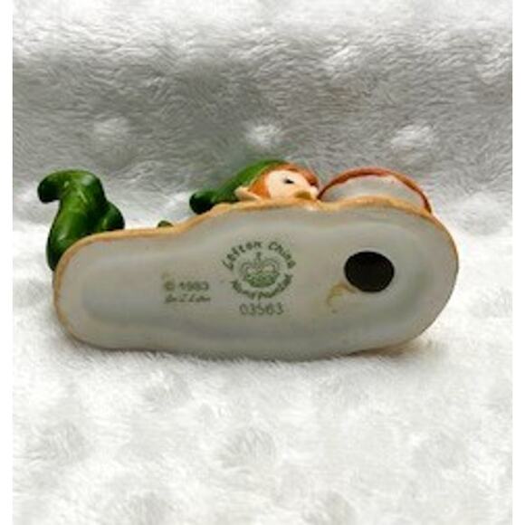 Vintage Lefton Pixie Elf, Hand Painted Ceramic Bisque Figurine, #03563, (1983) - Picture 3 of 5